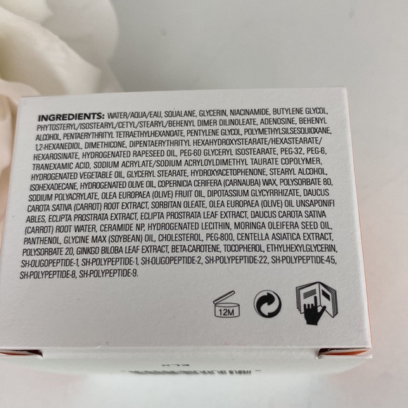 Saturday Skin moisturizing cream NEW! 50 ml./1.69 fl.oz. - Picture 5 of 15